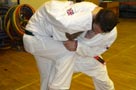 Self-defence from headlock